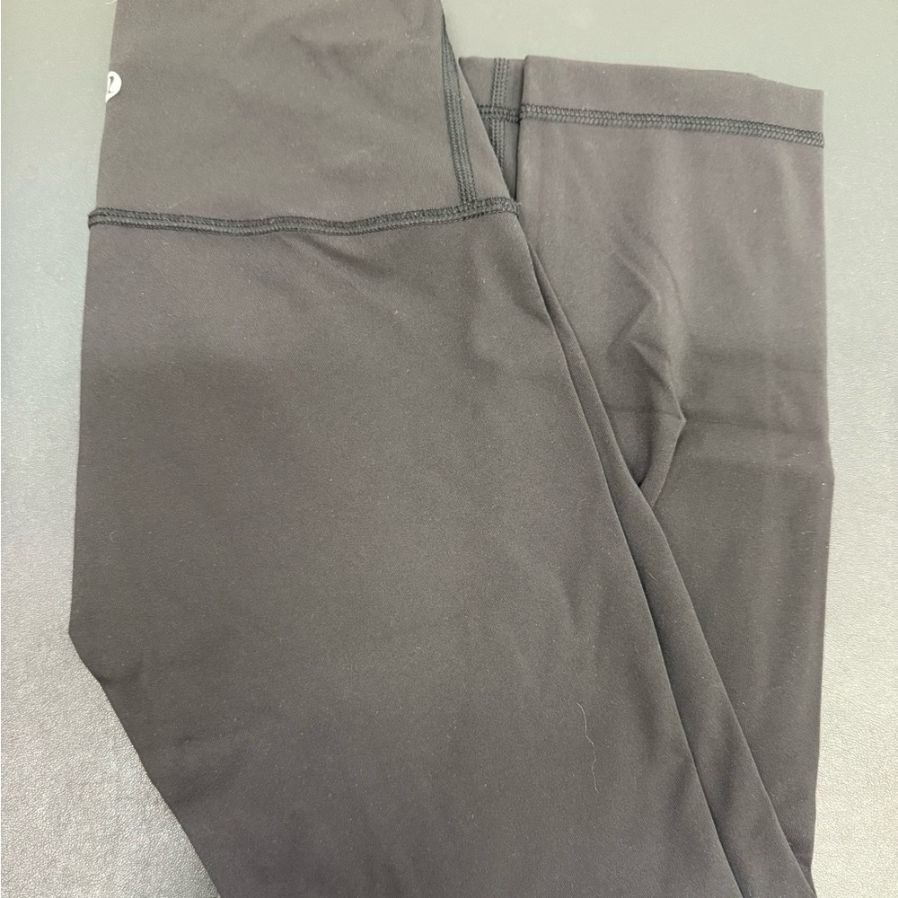 Lululemon wunder under Black Leggings
